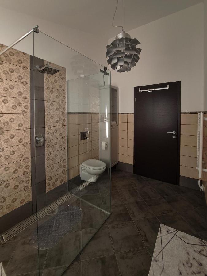 Apartments Villa Sotlar With Pool Умаг Екстериор снимка